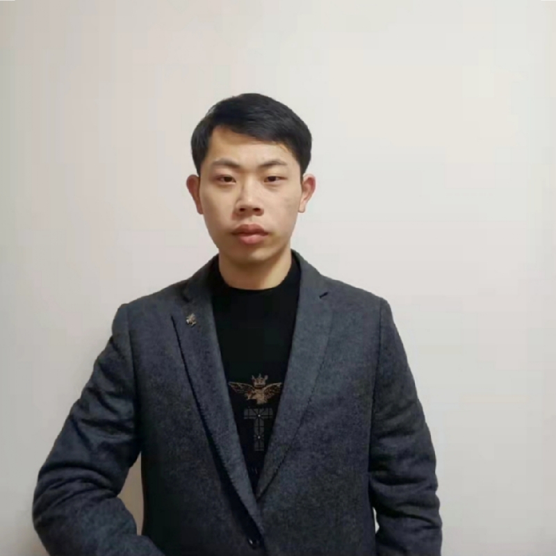 熊先生的第一张照片--邯郸相亲服务中心