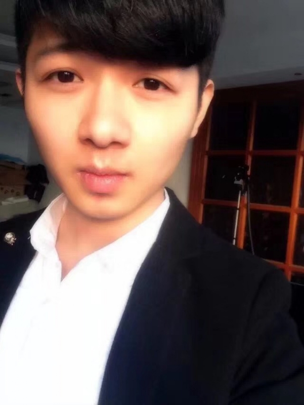 萨拉嘿呦的第一张照片--邯郸相亲服务中心