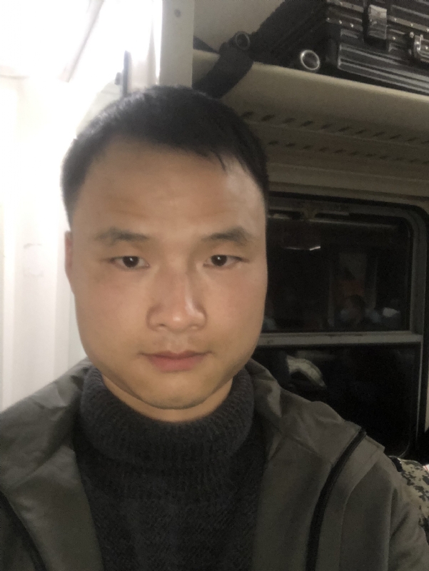 吴杰的第一张照片--邯郸相亲服务中心