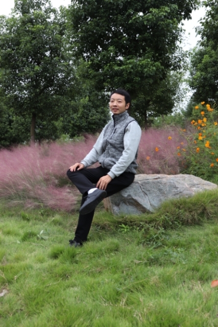 严小木的第一张照片--邯郸相亲服务中心