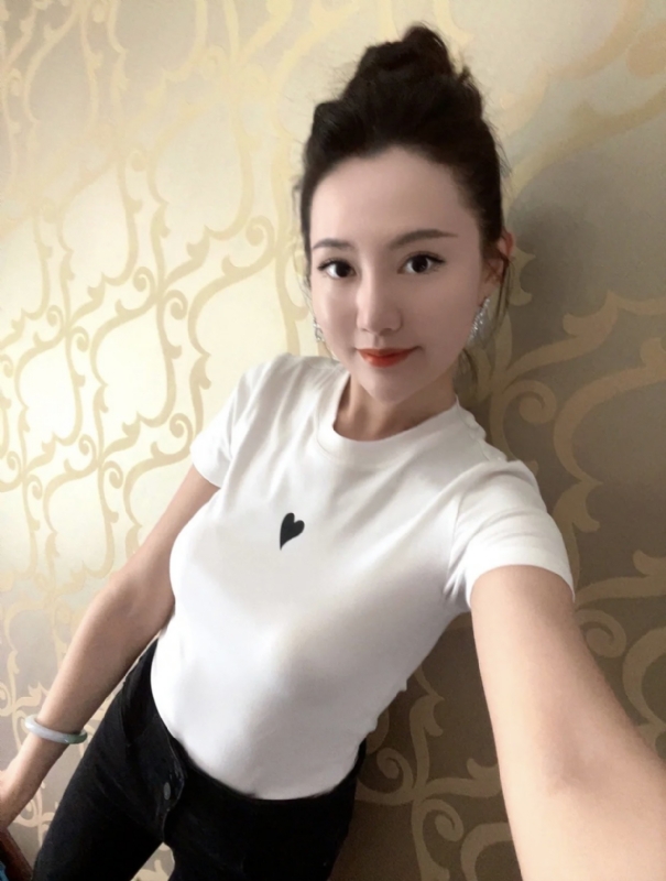 雨熙的第一张照片--邯郸相亲服务中心