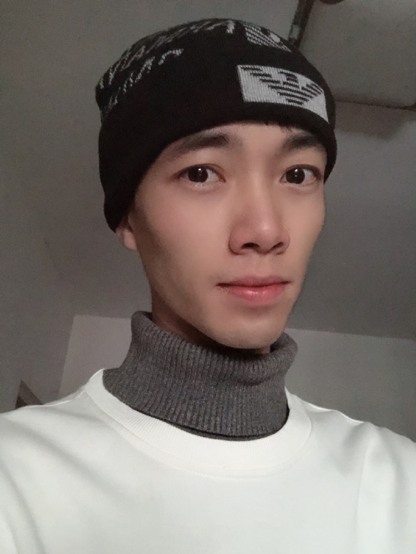 小良先生的第一张照片--邯郸相亲服务中心