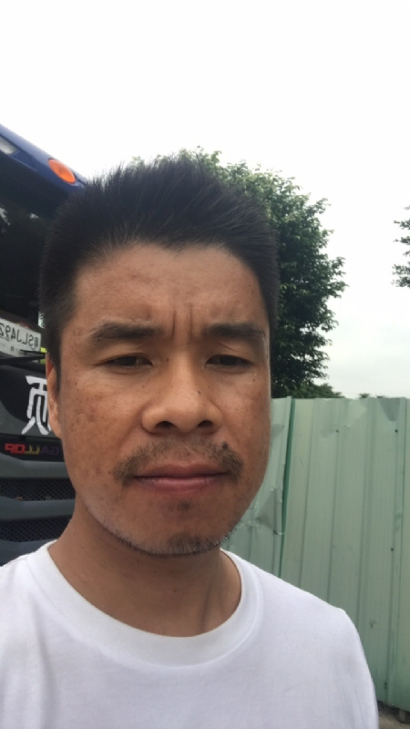 奔跑的蜗牛的第一张照片--邯郸相亲服务中心