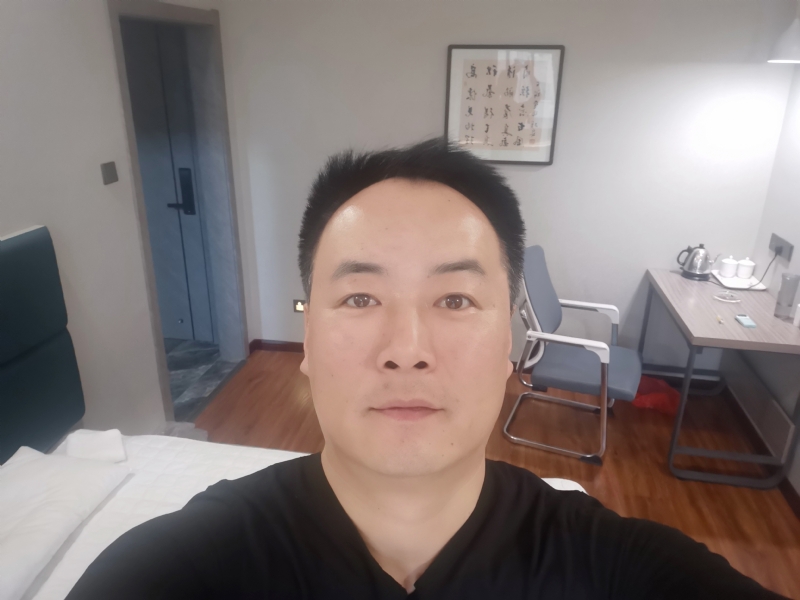 莫待花落空折枝的第一张照片--邯郸相亲服务中心