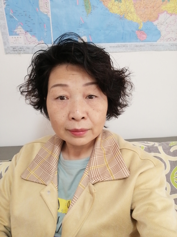 香水百合的第一张照片--邯郸相亲服务中心