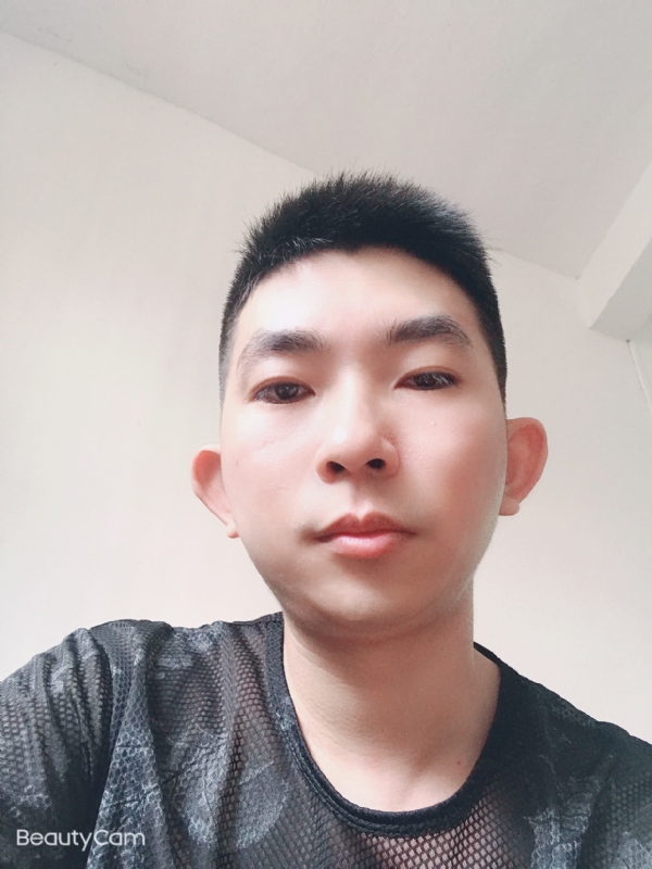 诚恳的第一张照片--邯郸相亲服务中心