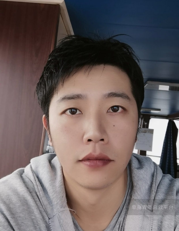 不太帅的男人的第一张照片--邯郸相亲服务中心