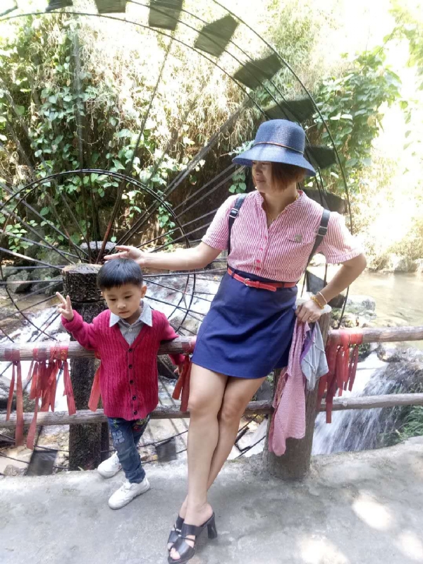 张敏娟的第二张照片--邯郸相亲服务中心