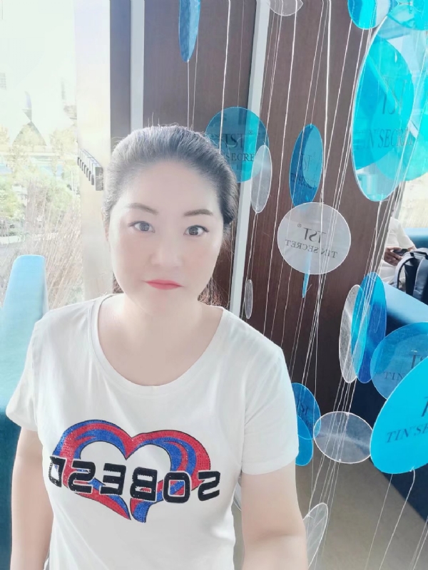 巷子里的童年的第一张照片--邯郸相亲服务中心