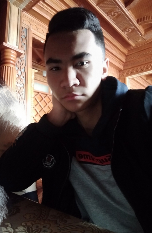 永不放弃的第一张照片--邯郸相亲服务中心