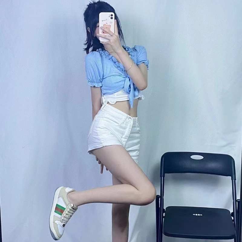 宝宝的第一张照片--邯郸相亲服务中心