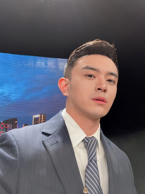 韩哥的第二张照片--邯郸相亲服务中心