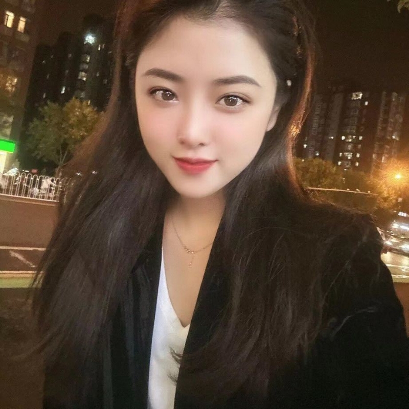 爱笑的微微的第一张照片--邯郸相亲服务中心