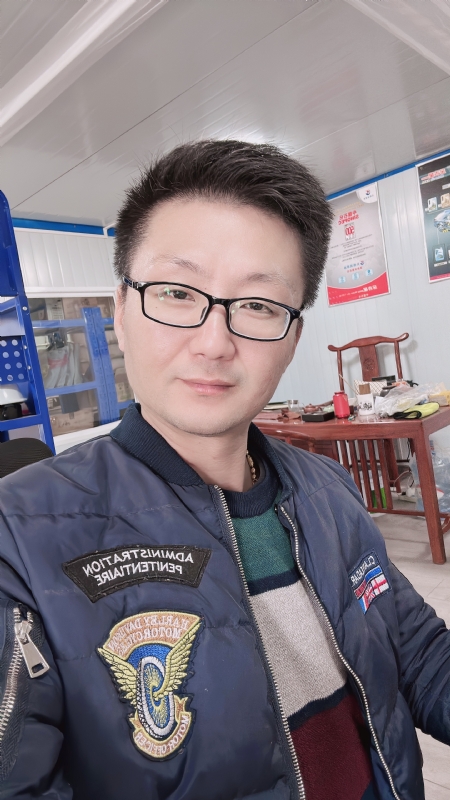 不离不弃的第一张照片--邯郸相亲服务中心