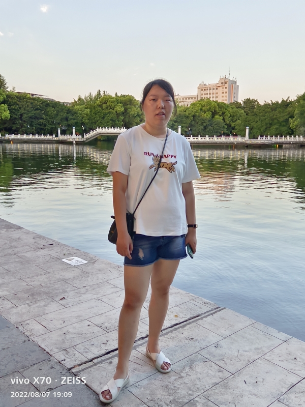 幸福触手可及的第一张照片--邯郸相亲服务中心