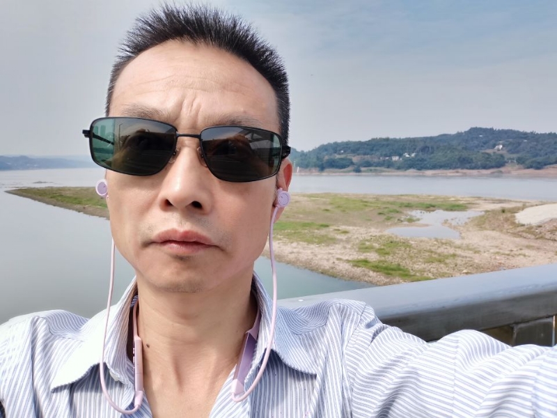 猪哥哥的第一张照片--邯郸相亲服务中心