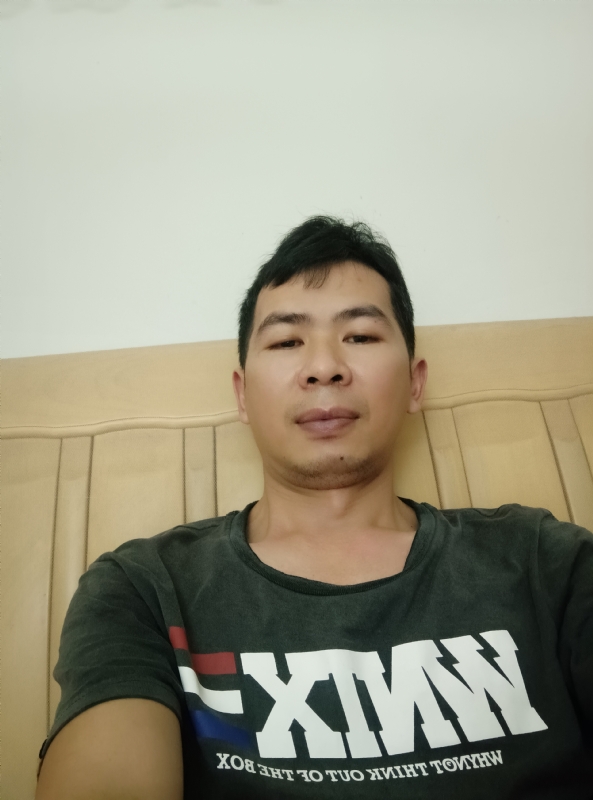 小伙子的第四张照片--邯郸相亲服务中心