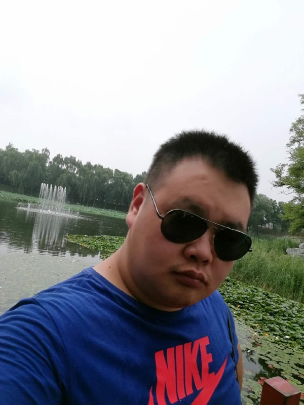 石头的第一张照片--邯郸相亲服务中心