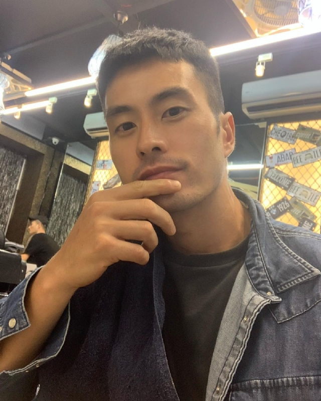 伟业强哥的第一张照片--邯郸相亲服务中心