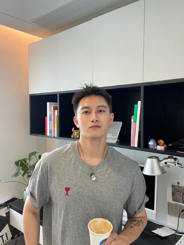 月光之下的第二张照片--邯郸相亲服务中心