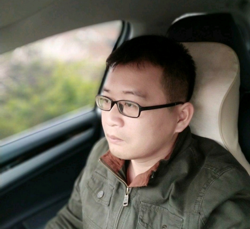 海风吹动你的心的第一张照片--邯郸相亲服务中心