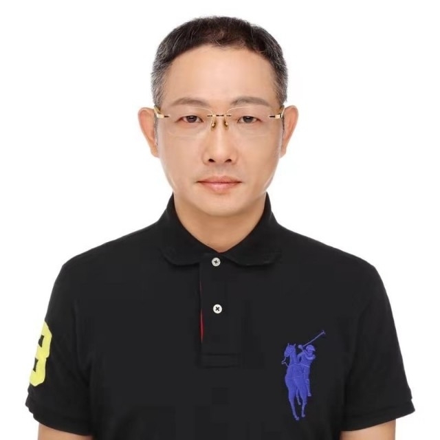 邱先森的第一张照片--邯郸相亲服务中心