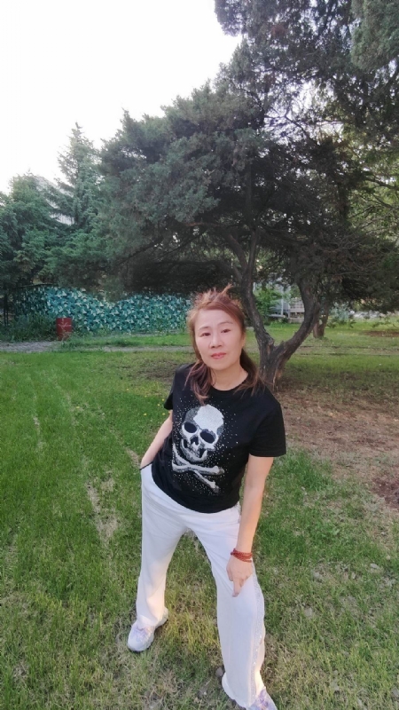 晚霞的第二张照片--邯郸相亲服务中心