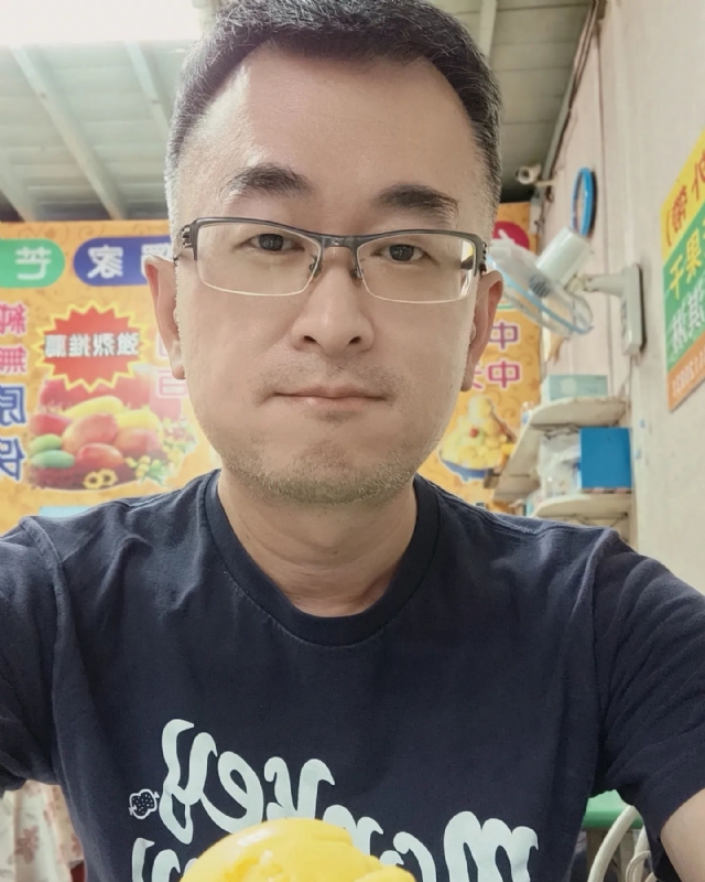 感感的第一张照片--邯郸相亲服务中心