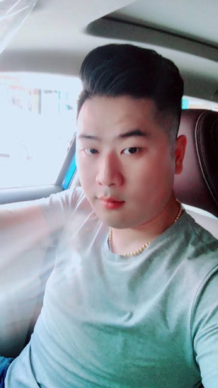 爱吃冰西瓜的猪的第一张照片--邯郸相亲服务中心