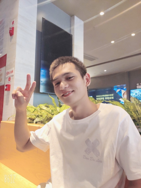 红红火火恍恍惚惚的第二张照片--邯郸相亲服务中心