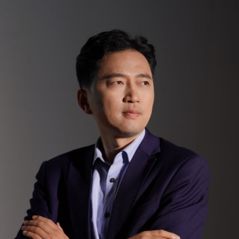 诗与远方的第一张照片--邯郸相亲服务中心