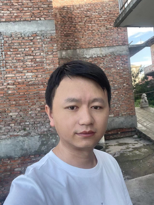 行人的第一张照片--邯郸相亲服务中心