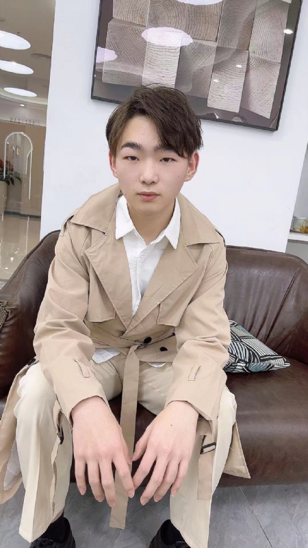 啊哲的第一张照片--邯郸相亲服务中心