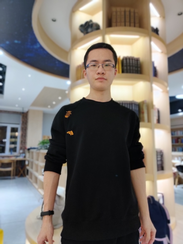 轩墨的第一张照片--邯郸相亲服务中心