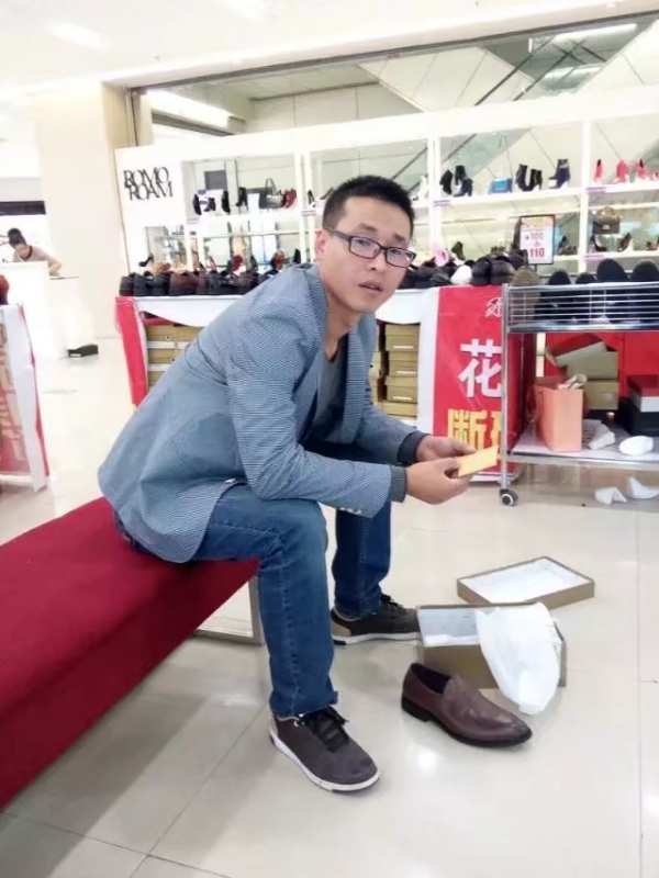 借我你的手的第一张照片--邯郸相亲服务中心