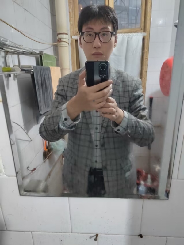 窒息的第二张照片--邯郸相亲服务中心