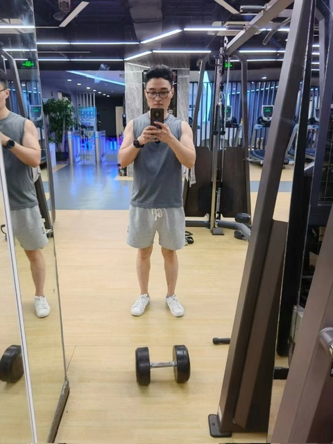 超哥的第二张照片--邯郸相亲服务中心