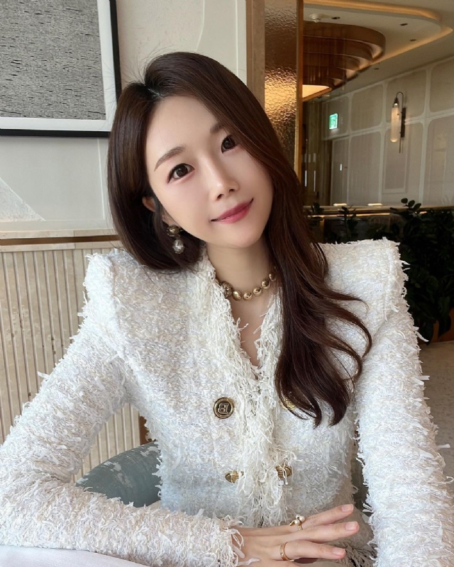 惠然的第一张照片--邯郸相亲服务中心