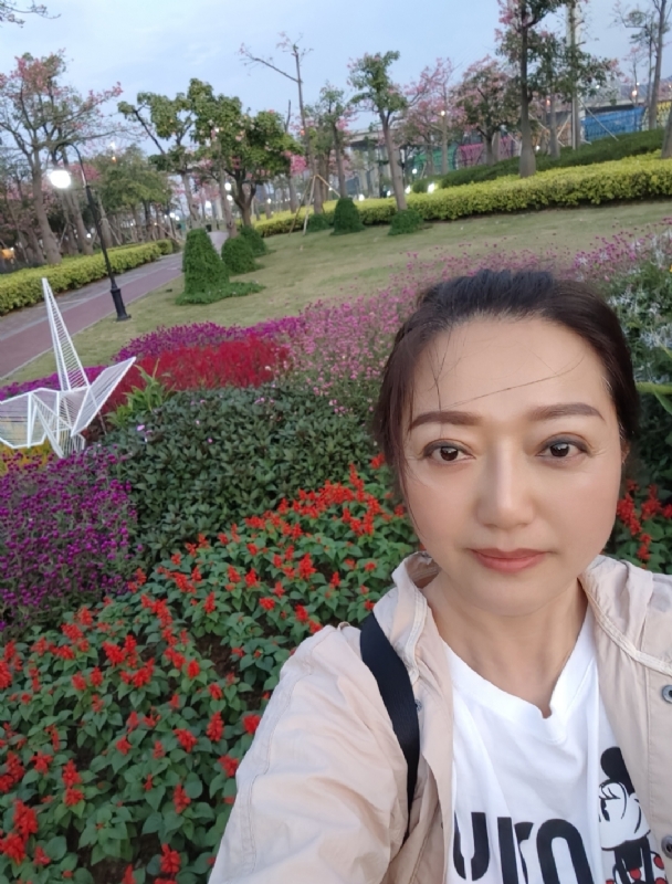 m云朵的第一张照片--邯郸相亲服务中心