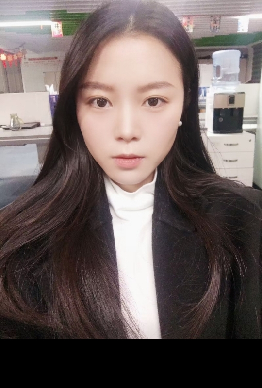 小月半的第一张照片--邯郸相亲服务中心