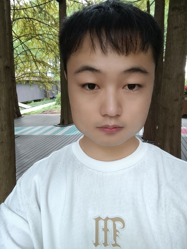 故人似的第一张照片--邯郸相亲服务中心