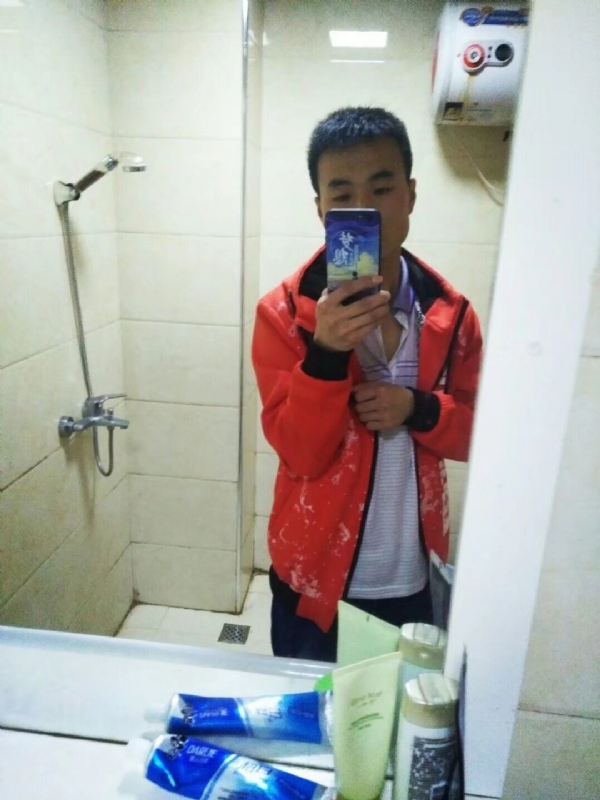 海之子的第一张照片--邯郸相亲服务中心