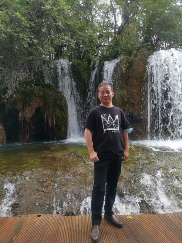 任君君的第一张照片--邯郸相亲服务中心