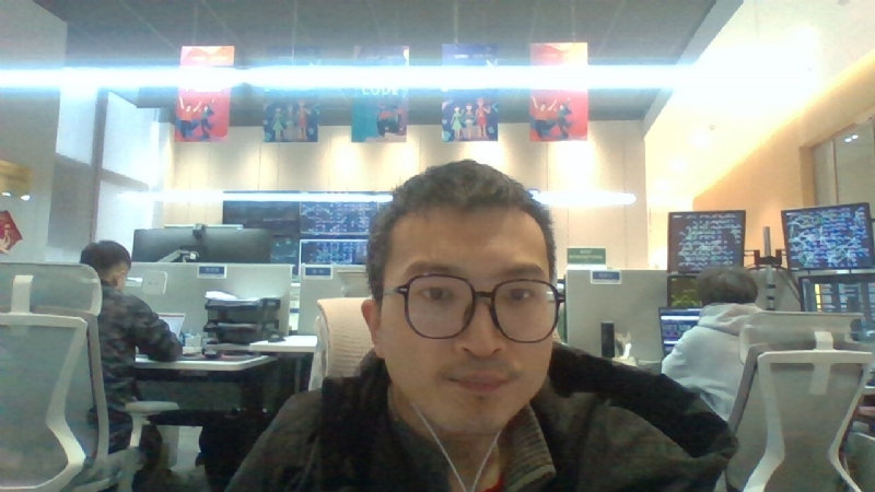 飞翔的蜻蜓的第一张照片--邯郸相亲服务中心