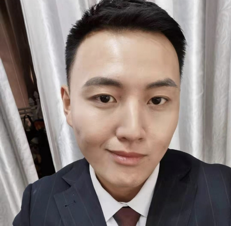 英俊潇洒的第二张照片--邯郸相亲服务中心