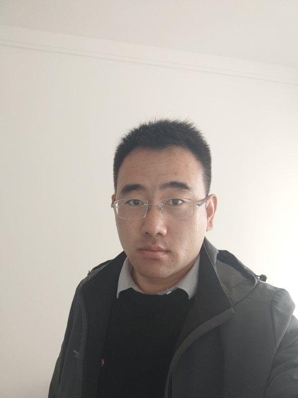 真诚的第一张照片--邯郸相亲服务中心