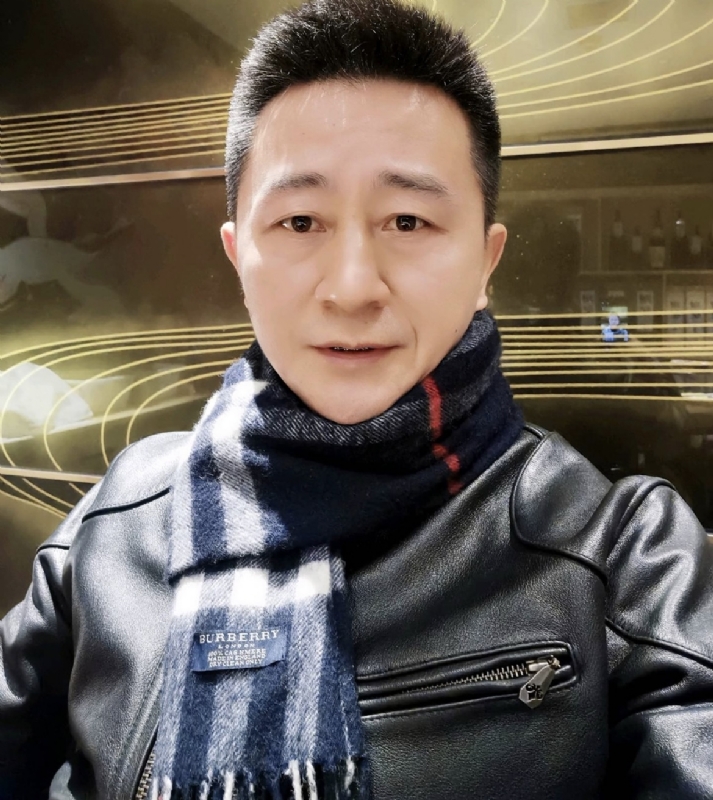 情到深处的第一张照片--邯郸相亲服务中心