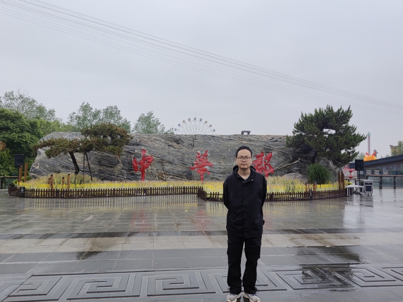 苏宾的第一张照片--邯郸相亲服务中心