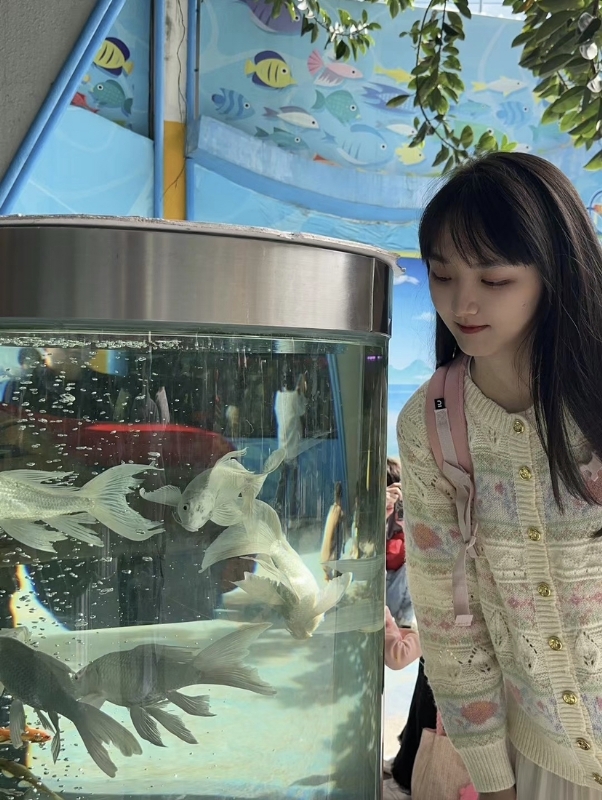 yiyi的第二张照片--邯郸相亲服务中心