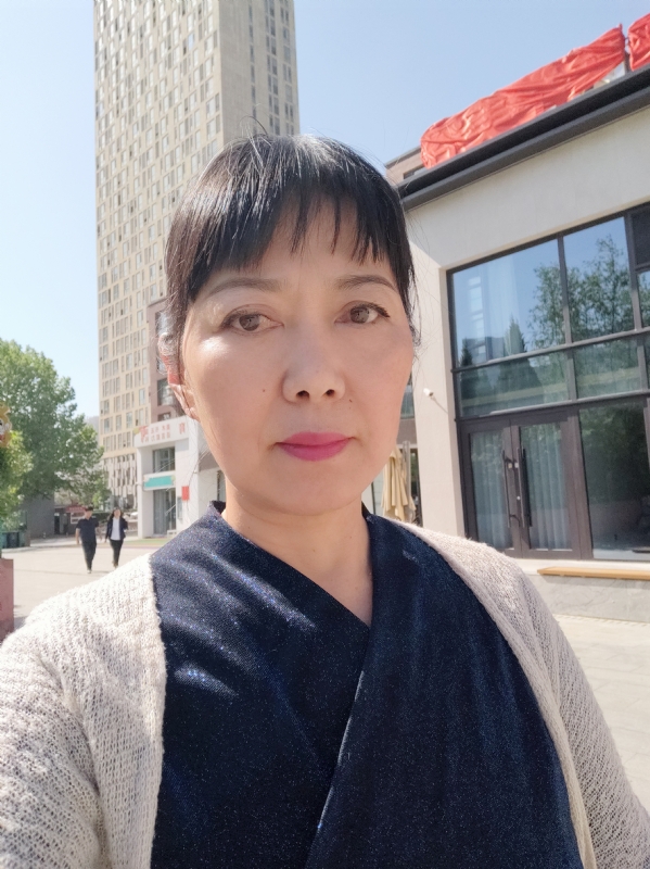 天山雪莲的第一张照片--邯郸相亲服务中心